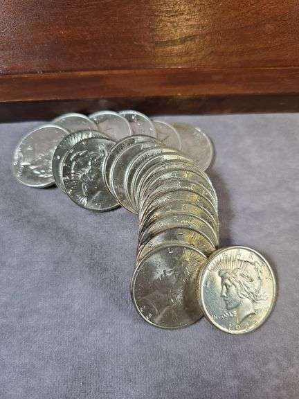 ROLL OF 20 PEACE DOLLARS AU-UNC