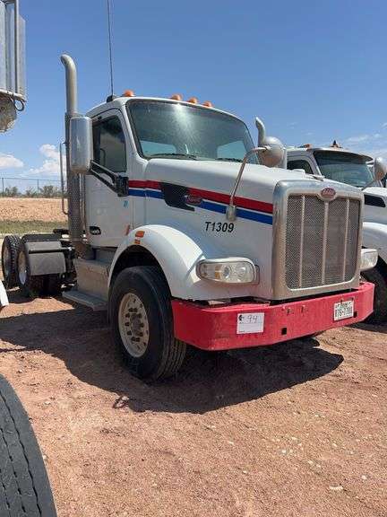 2016 Peterbilt 567 showing 58,939, hrs unknown- doesn't run