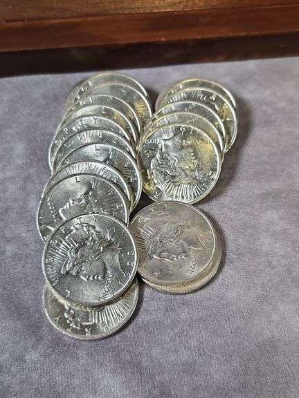 ROLL OF 20 PEACE DOLLARS AU-UNC