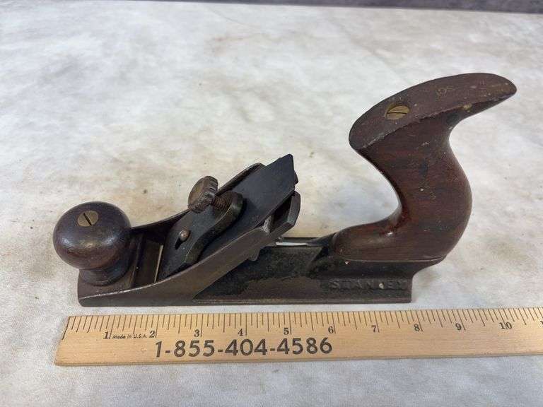 Stanley No. 72 Chamfer Plane