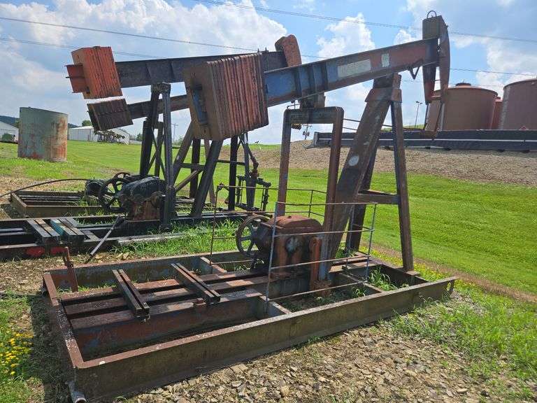 Husky pump jack