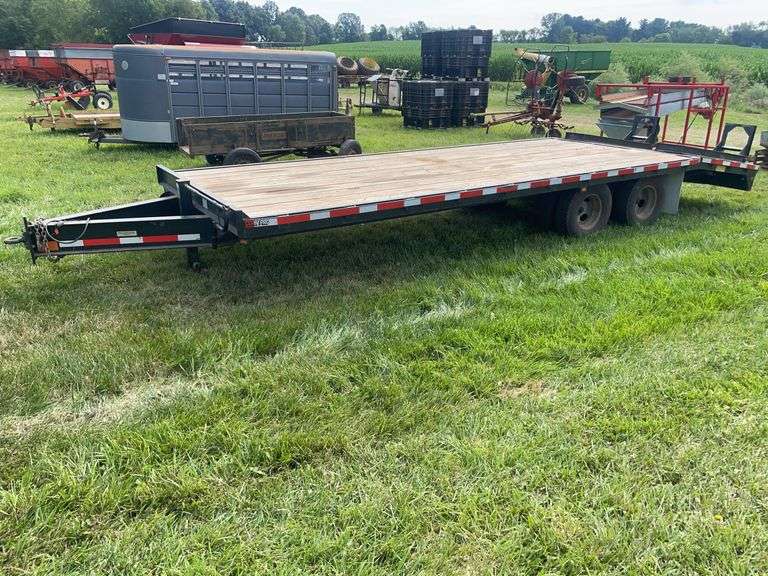 Corn Pro Trailer 25 Ft.