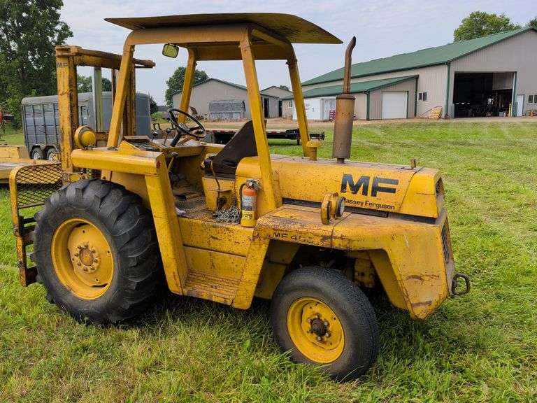 Massey Ferguson 4500 Forklift