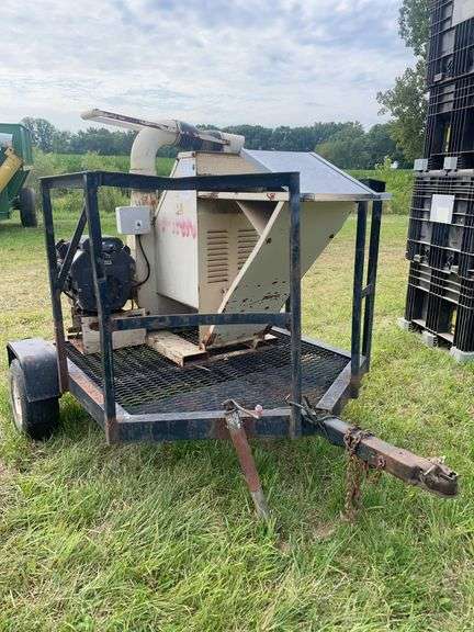 Finn Straw Grinder W/ Kohler Command 20 Engine on Trailer