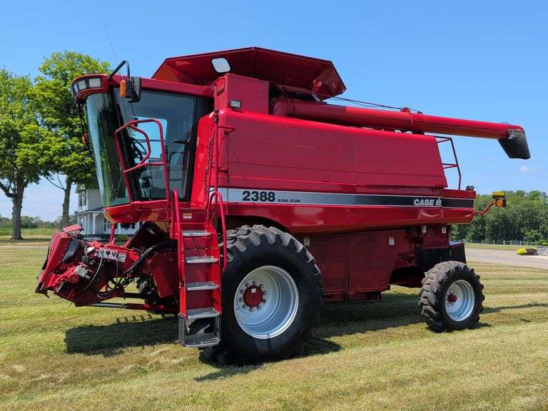 Case 2388 Axial Flow 2WD Combine